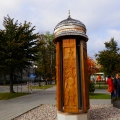 Pięć tablic Pomnika jako symbol wielokulturowej historii miasta (fot. Galina Miszkiniene)